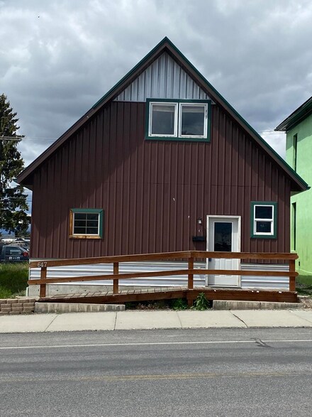 647 Utah Ave, Butte, MT 59701