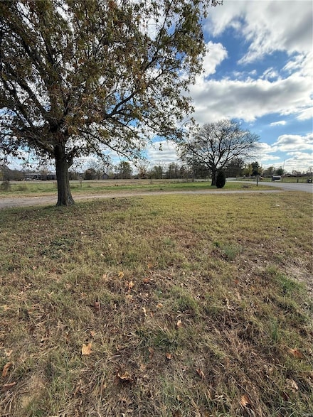 38 Matt St, Sikeston, MO 63801