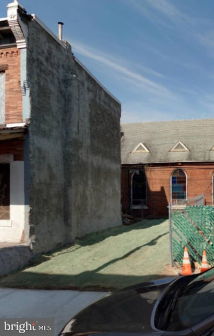 2504 N Myrtlewood St, Philadelphia, PA 19132