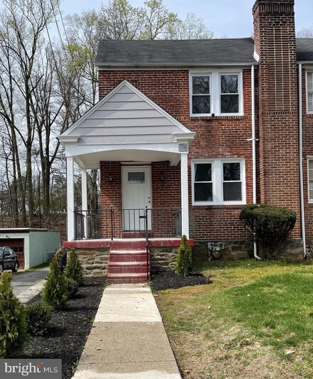682 Yeadon Ave, Lansdowne, PA 19050