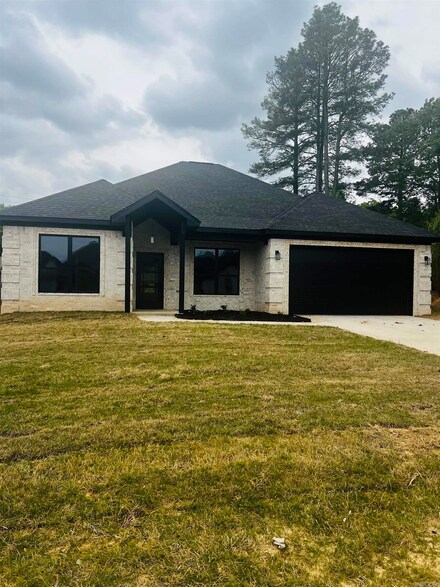 1413 Justice St, Jacksonville, AR 72076