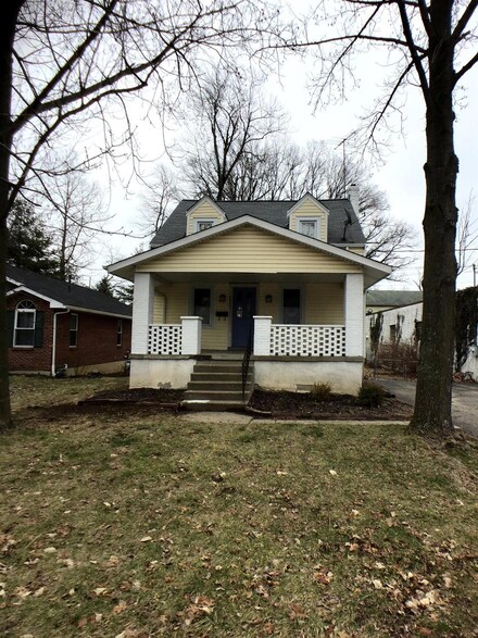 11823 Neuss Ave, Cincinnati, OH 45246