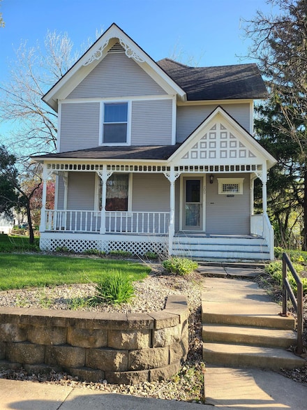 205 E Main St, Cambridge, WI 53523