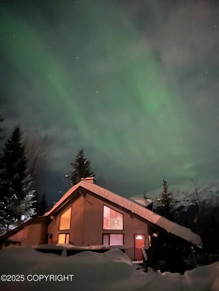222 Timberline Dr Unit 1, Girdwood, AK 99587