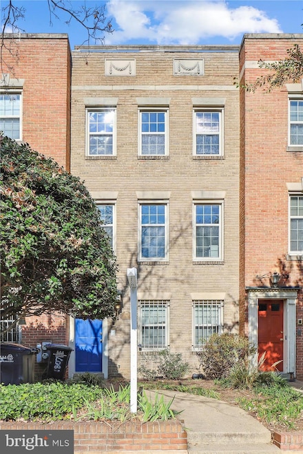 1807 T St NW, Washington, DC 20009