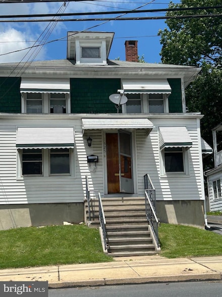 525 Maple St Unit 1, Lebanon, PA 17046