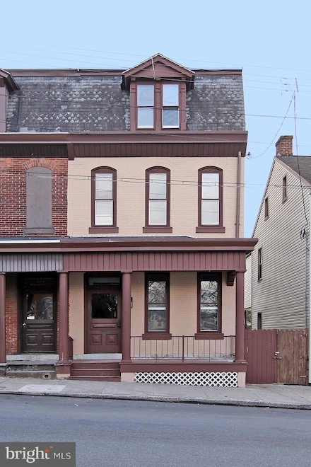 920 Walnut St, Lebanon, PA 17042