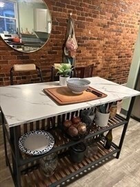 164 Cottage St Unit 1, Boston, MA 02128