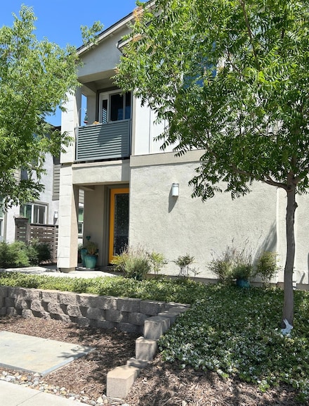 4218 Ocean Ln, Elk Grove, CA 95757