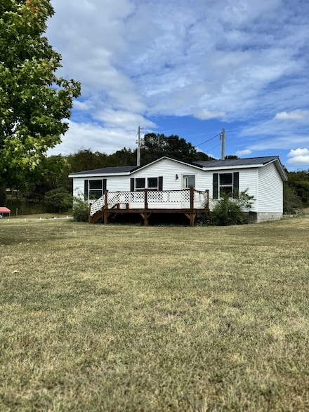 227 Green Hill Rd, Pleasant Shade, TN 37145