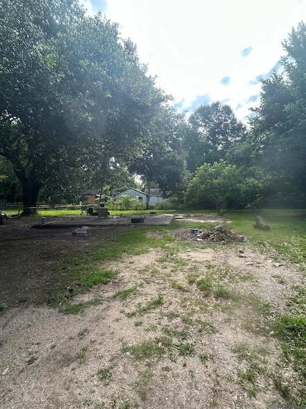 5348 N Saint Gerard Cir, Baton Rouge, LA 70805