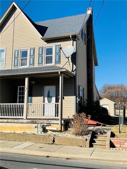 486 Broad St, Pen Argyl, PA 18072