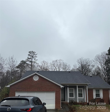 9520 Marshbrooke Rd, Matthews, NC 28105