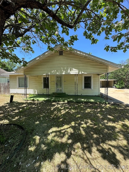 417 E St SE, Ardmore, OK 73401