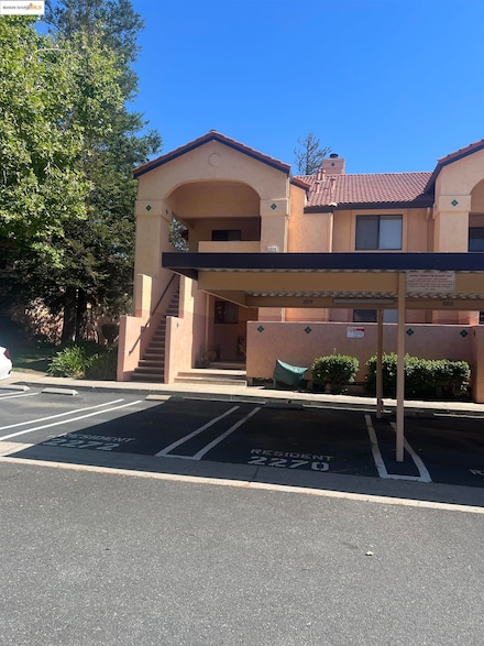 2270 Renwick Ln, Antioch, CA 94509