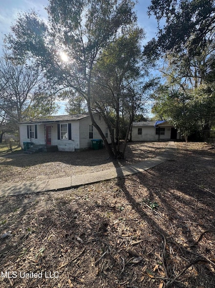 2819 Gulf Ave, Gulfport, MS 39501
