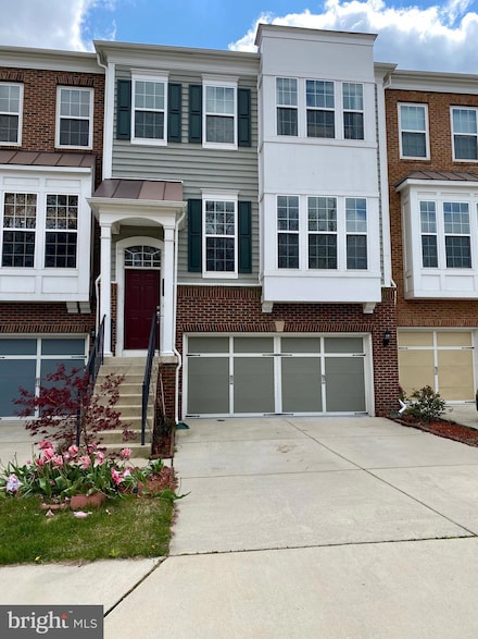 43569 White Cap Terrace, Chantilly, VA 20152