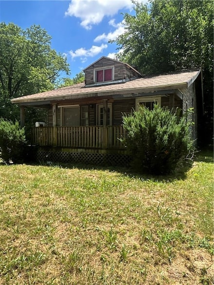 1159 E Mueller Ave, Decatur, IL 62526