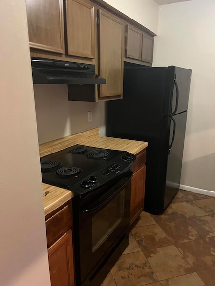 28 Cape Dr NW Unit D, Fort Walton Beach, FL 32548