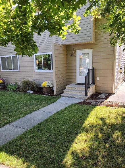 2541 Southridge Dr Unit A, Helena, MT 59601