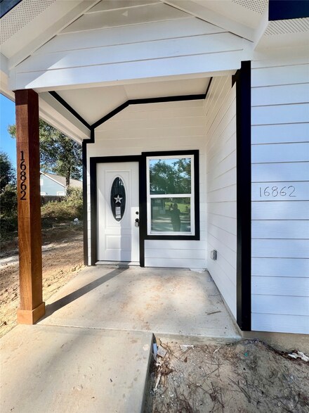 16862 W Lynbrook, Montgomery, TX 77316