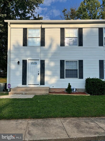 15 Benwell Rd, Reisterstown, MD 21136