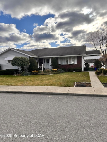 417 Riley St, Old Forge, PA 18518