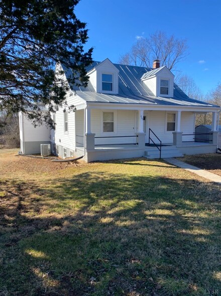 2741 Confederate Ave, Lynchburg, VA 24501