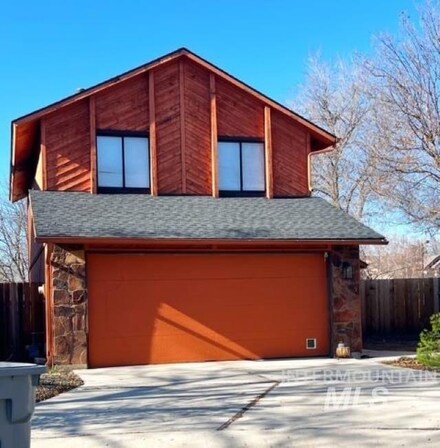 6135 N River Glen Place, Garden City, ID 83714