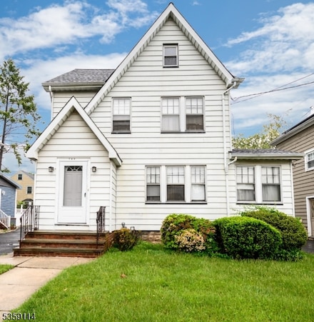 149 W Colfax Ave, Roselle Park, NJ 07204