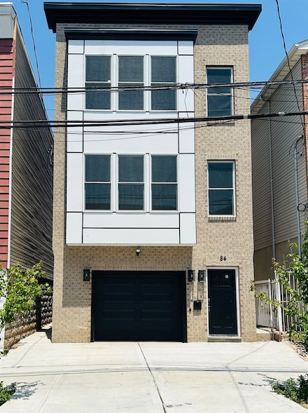 84 Logan Ave Unit 2, Jersey City, NJ 07306
