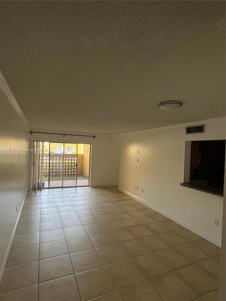9741 Fontainebleau Blvd Unit H102, Miami, FL 33172