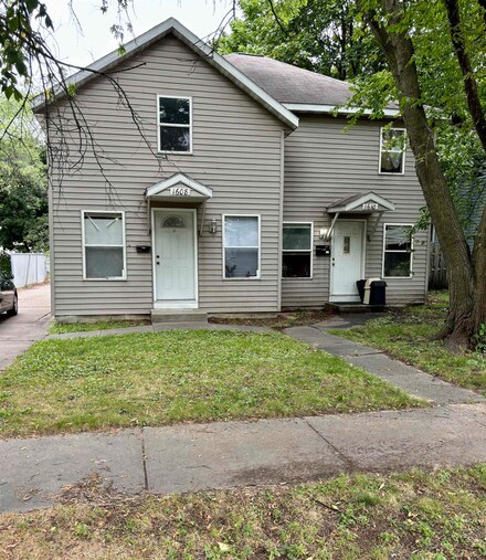 1608 College Ave Unit 1610 Collage Avenue, Stevens Point, WI 54481