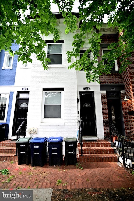 646 Orleans Place NE Unit A, Washington, DC 20002