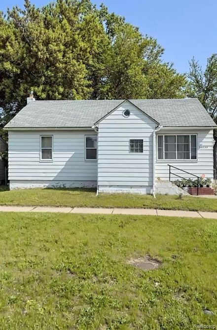 26038 Eureka Rd, Taylor, MI 48180