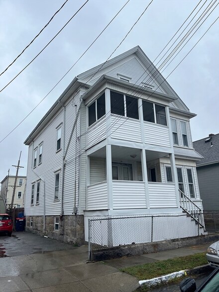 179 Division St, New Bedford, MA 02744