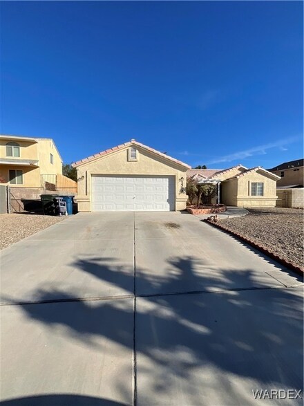 1502 Arcadia Blvd, Bullhead City, AZ 86442