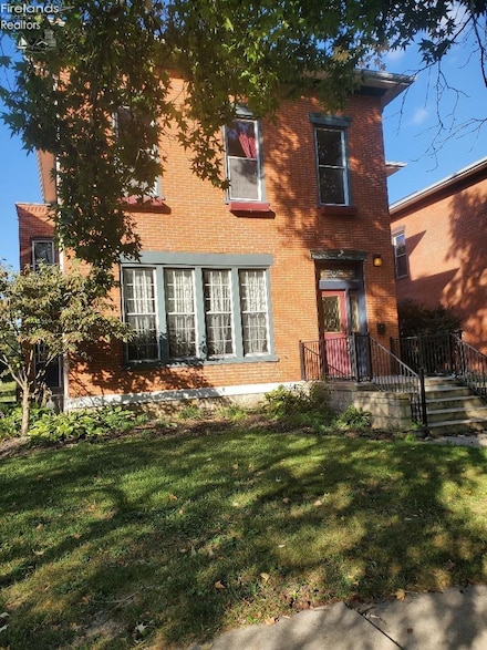 50 Clay St, Tiffin, OH 44883