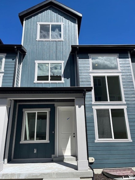 6850 S Static Peak Dr Unit 261, West Jordan, UT 84081