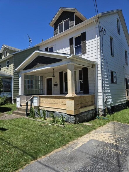 528 Duwell St, Johnstown, PA 15906