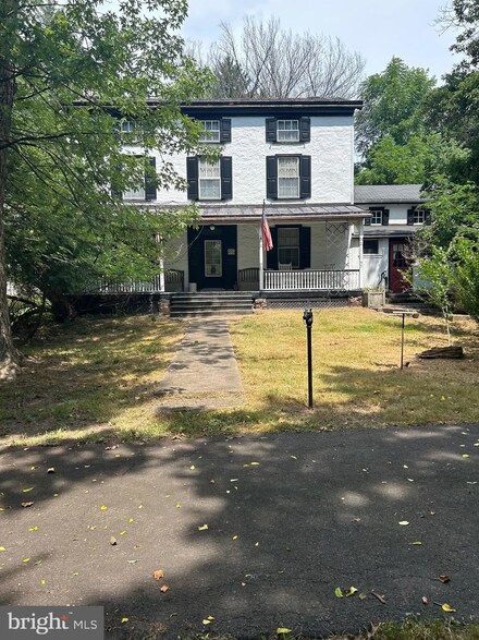 107 Knapp Rd, Lansdale, PA 19446