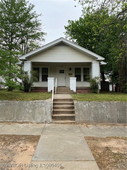 1020 S 16th St, Fort Smith, AR 72901
