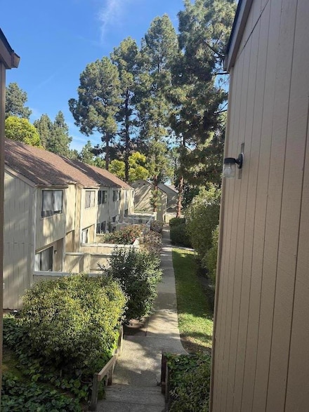 3015 Kaiser Dr Unit C, Santa Clara, CA 95051