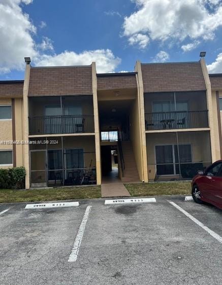 2942 NW 55th Ave Unit 1A, Lauderhill, FL 33313