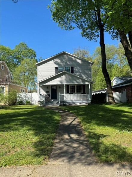 208 W Pine St, Rome, NY 13440
