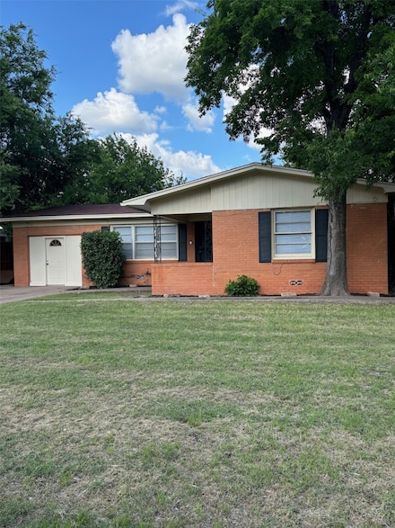 401 Briarwood St, Abilene, TX 79603
