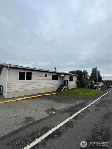22007 29th Ave S Unit 12, Des Moines, WA 98198