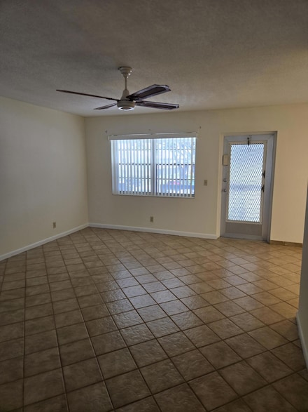 234 Sheffield J, West Palm Beach, FL 33417