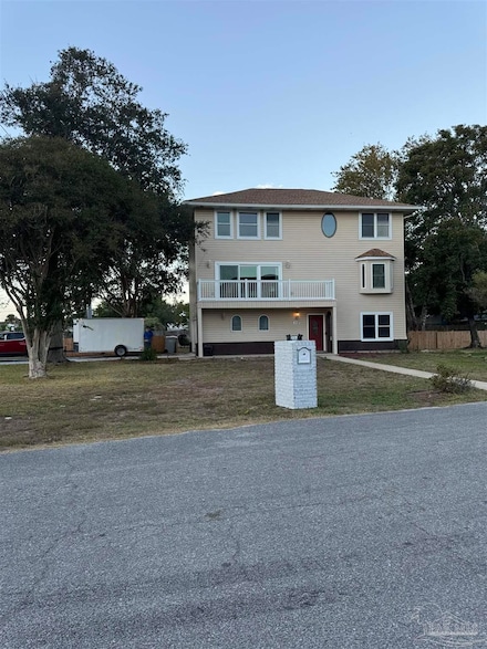 8156 Pompano St, Navarre, FL 32566