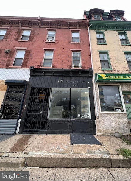 1509 Spring Garden St, Philadelphia, PA 19130
